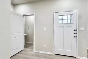 3501 E Renfro St, Burleson, TX 76028 - Photo 12