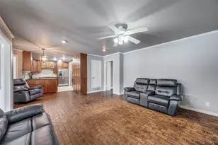 6401 Stonewall St, Greenville, TX 75402 - Photo 8