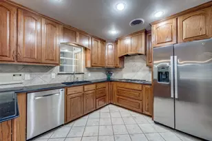 6401 Stonewall St, Greenville, TX 75402 - Photo 10