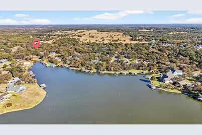 329 Comanche Drive, Lake Kiowa, TX 76240 - Photo 1