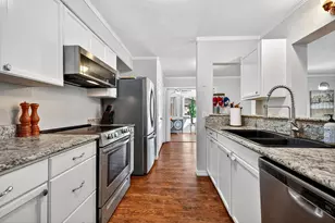 329 Comanche Dr, Lake Kiowa, TX 76240 - Photo 14