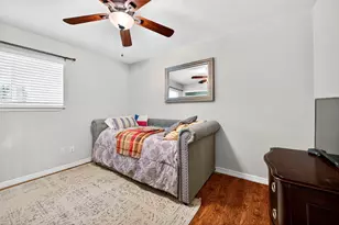 329 Comanche Dr, Lake Kiowa, TX 76240 - Photo 20