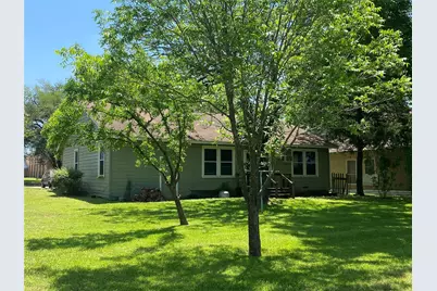 516 S McKinney Street, Mexia, TX 76667 - Photo 4