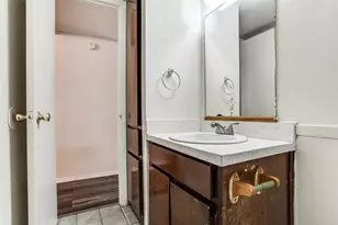 2734 Patricia Ln, Garland, TX 75041 - Photo 18