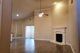 820 Poncho Ln, Fort Worth, TX 76052 - Photo 6