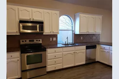 820 Poncho Lane, Fort Worth, TX 76052 - Photo 10