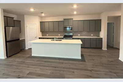 2051 Liberty Crossing Drive, Royse City, TX 75189 - Photo 4