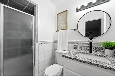 214 W Dorris Drive, Grand Prairie, TX 75051 - Photo 12