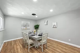 214 W Dorris Dr, Grand Prairie, TX 75051 - Photo 2