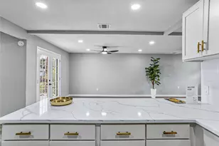 3924 Ambrose Dr, Dallas, TX 75241 - Photo 12