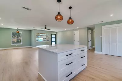 9209 Rustown Drive, Dallas, TX 75228 - Photo 10