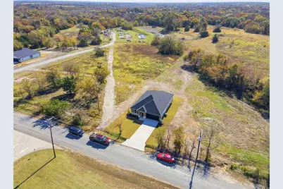 412 E Ball Street, Tom Bean, TX 75491 - Photo 24