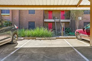 2505 Wedglea Dr, Dallas, TX 75211 - Photo 1