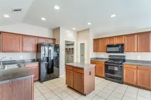 1501 Millbrook Dr, Midlothian, TX 76065 - Photo 12