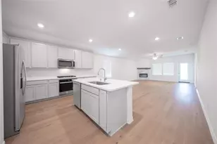 1610 Dove Dr, Princeton, TX 75407 - Photo 2