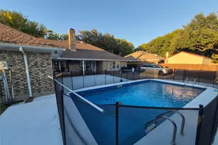 2008 Iron Horse Ct, Arlington, TX 76017 - Photo 6