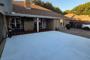 2008 Iron Horse Ct, Arlington, TX 76017 - Photo 8