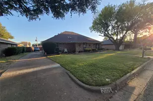 2008 Iron Horse Ct, Arlington, TX 76017 - Photo 2