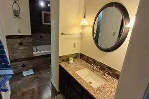 2008 Iron Horse Ct, Arlington, TX 76017 - Photo 34