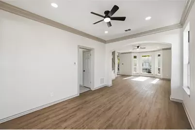 2705 Redstone Drive, Arlington, TX 76001 - Photo 6