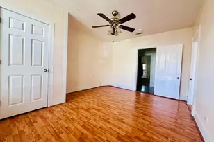 735 N Robinson St, Cleburne, TX 76031 - Photo 10