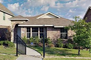 5860 Burgundy Rose Dr, Fort Worth, TX 76123 - Photo 1