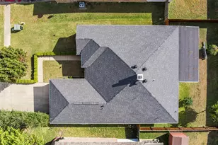 2023 Cap Rock Ln, Grand Prairie, TX 75052 - Photo 28