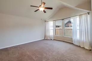 909 Green Coral Dr, Little Elm, TX 75068 - Photo 8