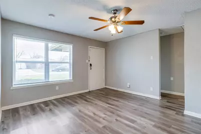 739 Royal Crest Drive, Mesquite, TX 75149 - Photo 4