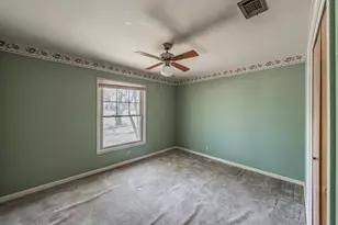 412 Oakview Dr, Springtown, TX 76082 - Photo 22