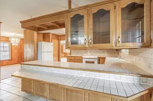 412 Oakview Dr, Springtown, TX 76082 - Photo 12