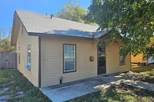 2104 Avenue E, Brownwood, TX 76801 - Photo 4