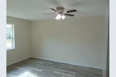 871 Magnolia Lane, Lancaster, TX 75146 - Photo 14