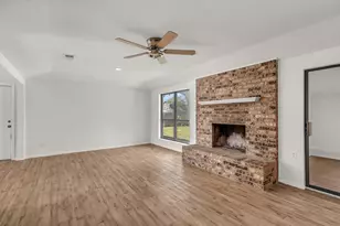 121 Meadow Ln, Aledo, TX 76008 - Photo 10