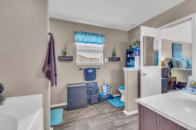 424 Heritage Drive, Crowley, TX 76036 - Photo 32