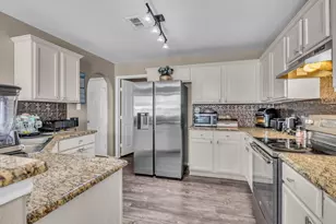 424 Heritage Dr, Crowley, TX 76036 - Photo 16