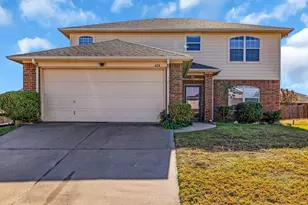 424 Heritage Dr, Crowley, TX 76036 - Photo 1