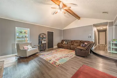 104 Sherry Lynn Drive, China Spring, TX 76633 - Photo 8