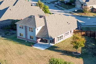 8801 Cassidy Ln, Aubrey, TX 76227 - Photo 32