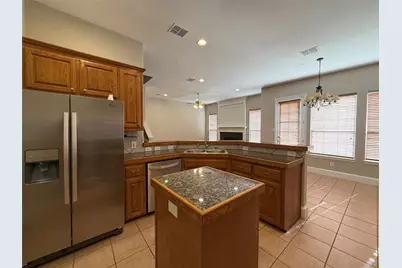 532 Silver Maple Drive, Irving, TX 75063 - Photo 10