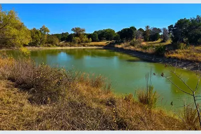 7109 Troon Court, Cleburne, TX 76033 - Photo 4