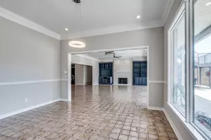 848 S Havenwood Ln S, Fort Worth, TX 76112 - Photo 8