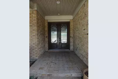 848 S Havenwood Lane S, Fort Worth, TX 76112 - Photo 4