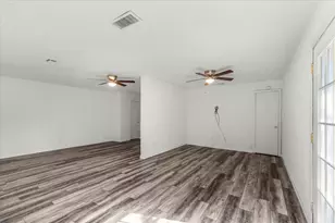 2211 Ascot Ln, Denton, TX 76209 - Photo 18