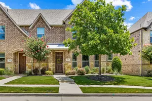 313 Tottenham Ct, McKinney, TX 75072 - Photo 2