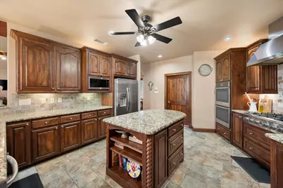 895 Bardin Road, Grand Prairie, TX 75052 - Photo 30