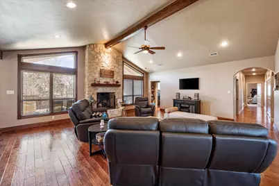 895 Bardin Road, Grand Prairie, TX 75052 - Photo 10