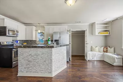 2707 Austin Drive, Granbury, TX 76048 - Photo 10
