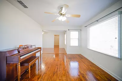 529 Stewart, Jacksboro, TX 76458 - Photo 6