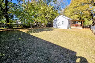 3807 Turquoise Trail, Granbury, TX 76048 - Photo 2